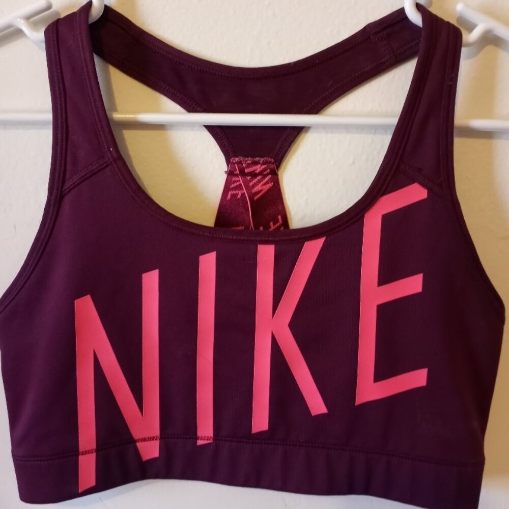 Nike Women's Sports Bra Pink & Purple Size M - USED